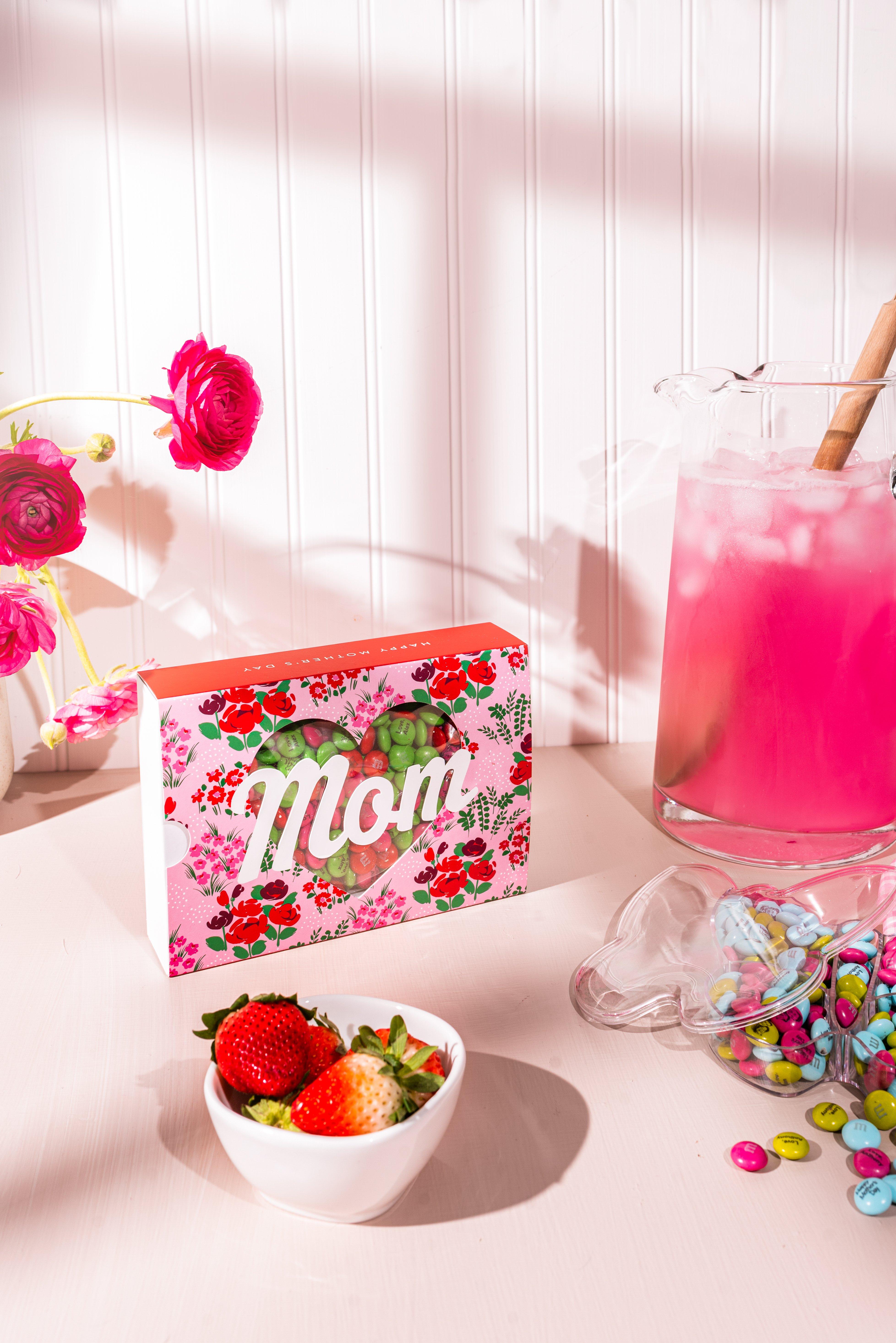 M&M'S Mother's Day Gifts & Inspiration | M&M'S